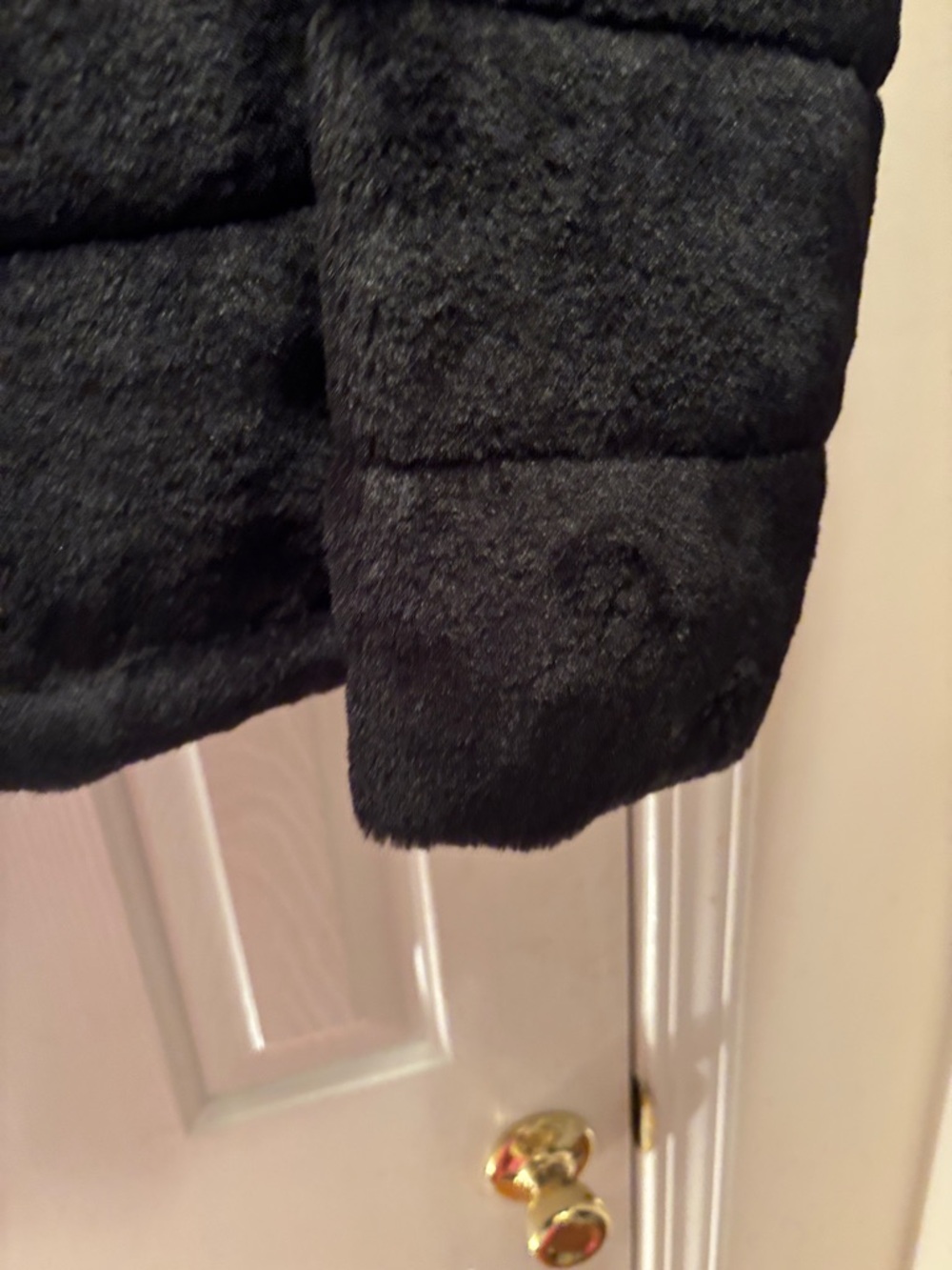Plush Black Teddy Faux-Fur Short Jacket - Picture 3 of 5